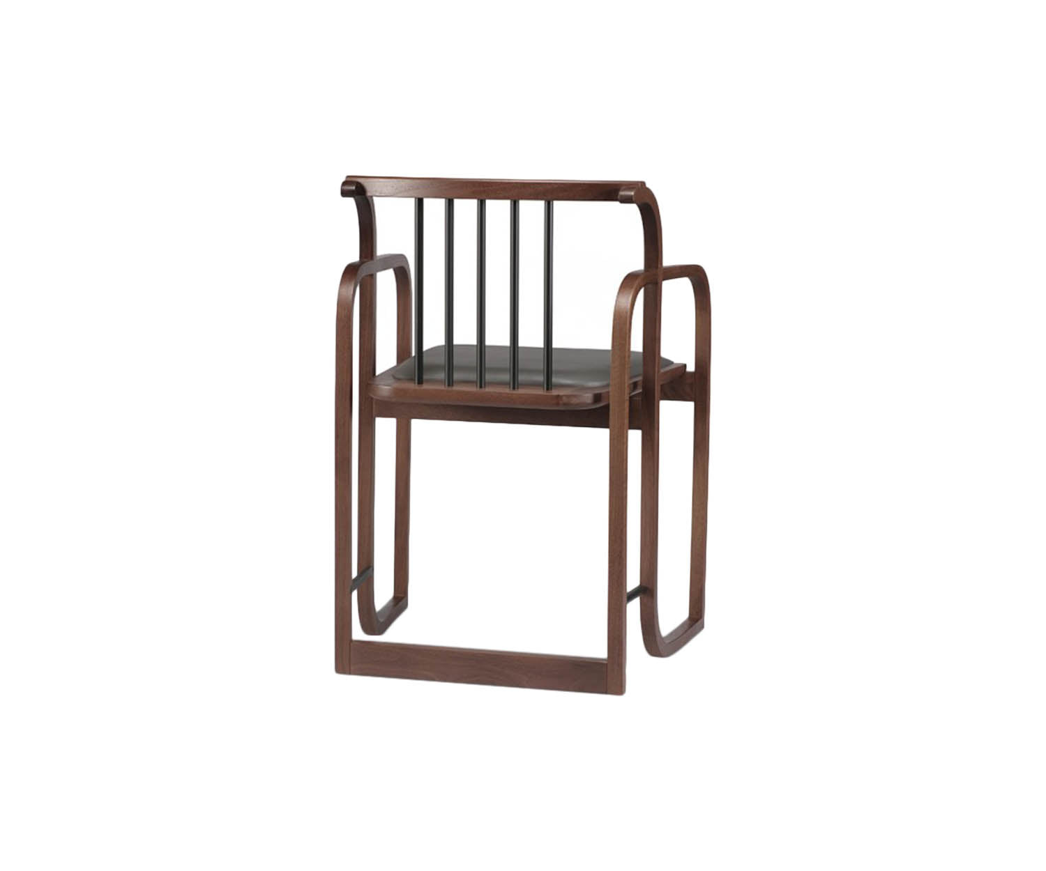 Wyandotte Guest Chair Skram
