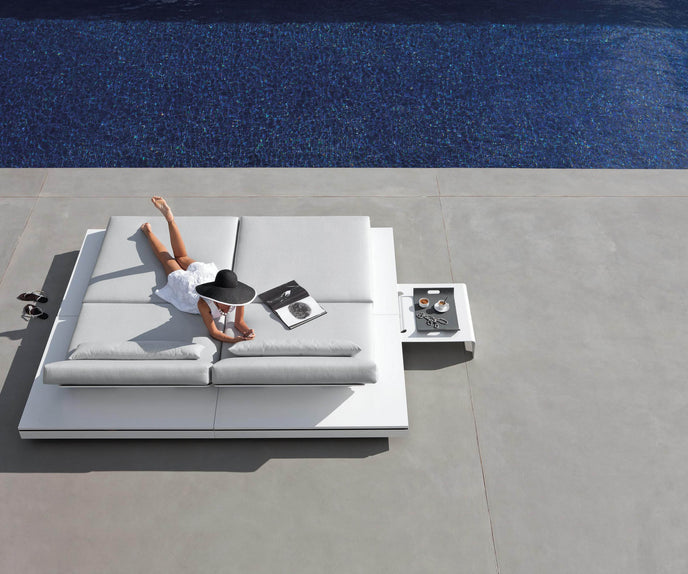 Elements Footrest | Manutti 