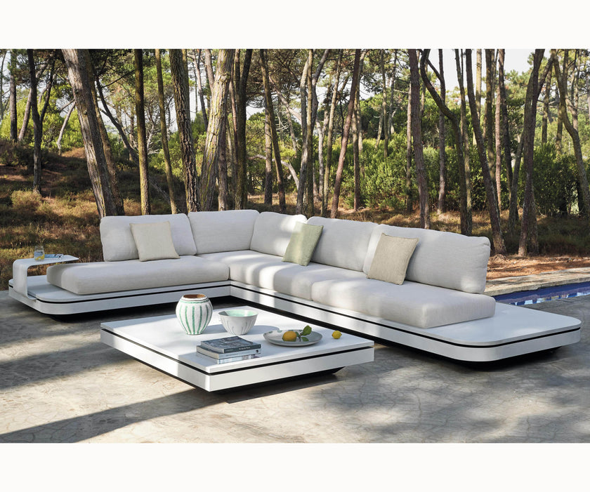 Elements Side Table | Manutti 