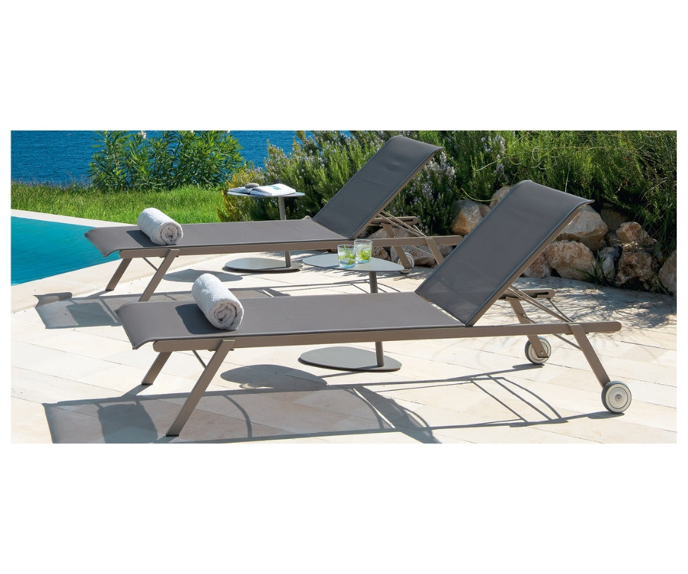 High end Elisir Sunbed by Ethimo Casa Design