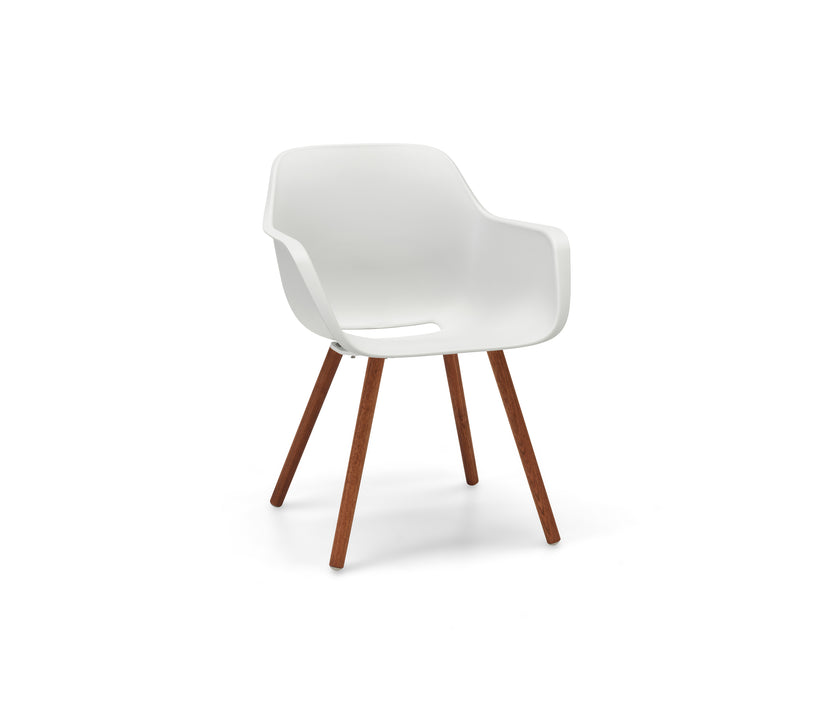 Captain's Woody Chair I Extremis