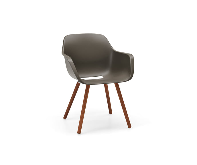 Captain's Woody Chair I Extremis
