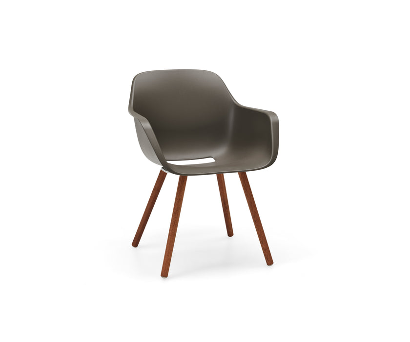Captain's Woody Chair I Extremis