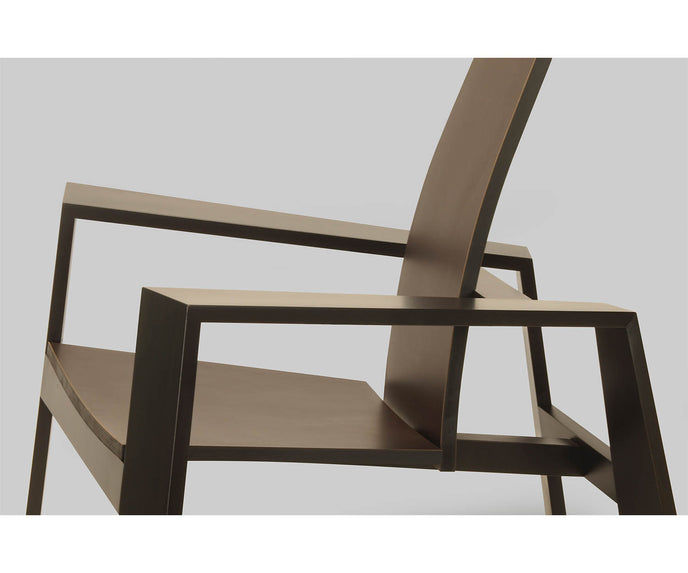 Fade Lounger Skram