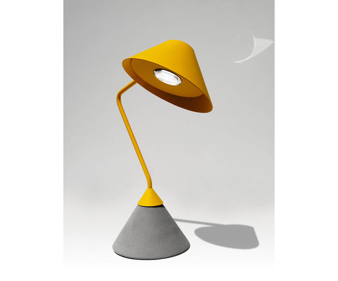 High end Flamingo Table Lamp by Italamp Casa Design