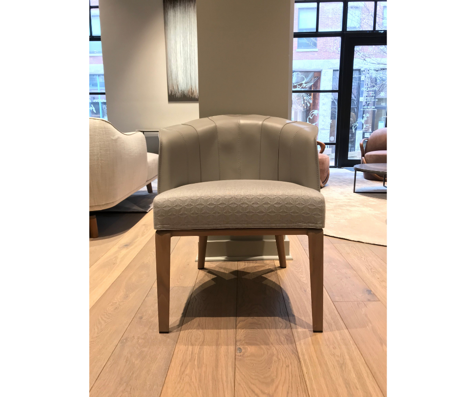 High End Floor Sample Aura Dining Chair Set of 4 by Giorgetti Casa Design Group