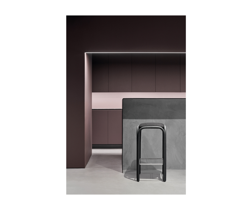 Fontal Upholstered High Barstool
