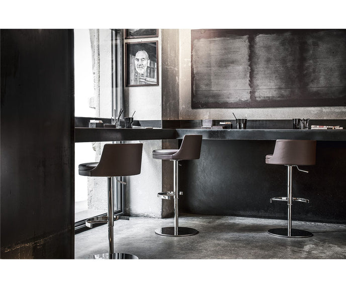High end Ponza GP Stool by Frag Casa Design