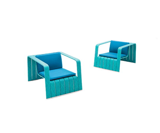 Luxury Frame Outdoor Lounge Chair by Paola Lenti Perfect for Modern Spaces Casa Design Group
