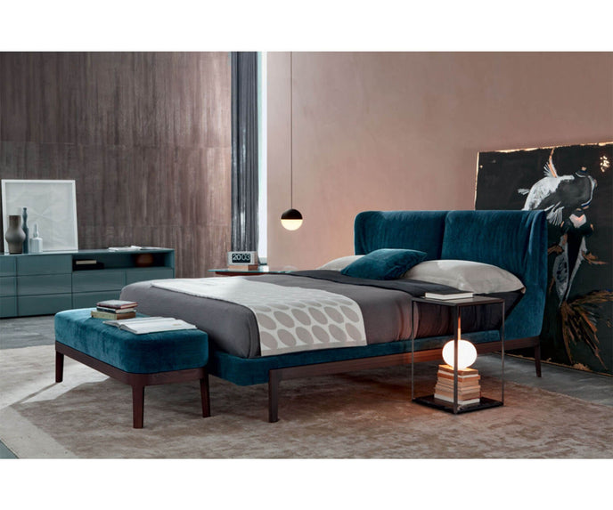 High End Fulham Bed by Molteni&C Casa Design Group