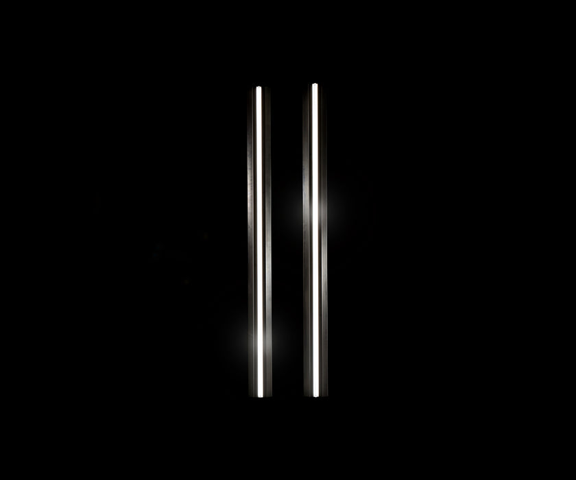High End Gladio Wall Light by Henge Casa Design Group