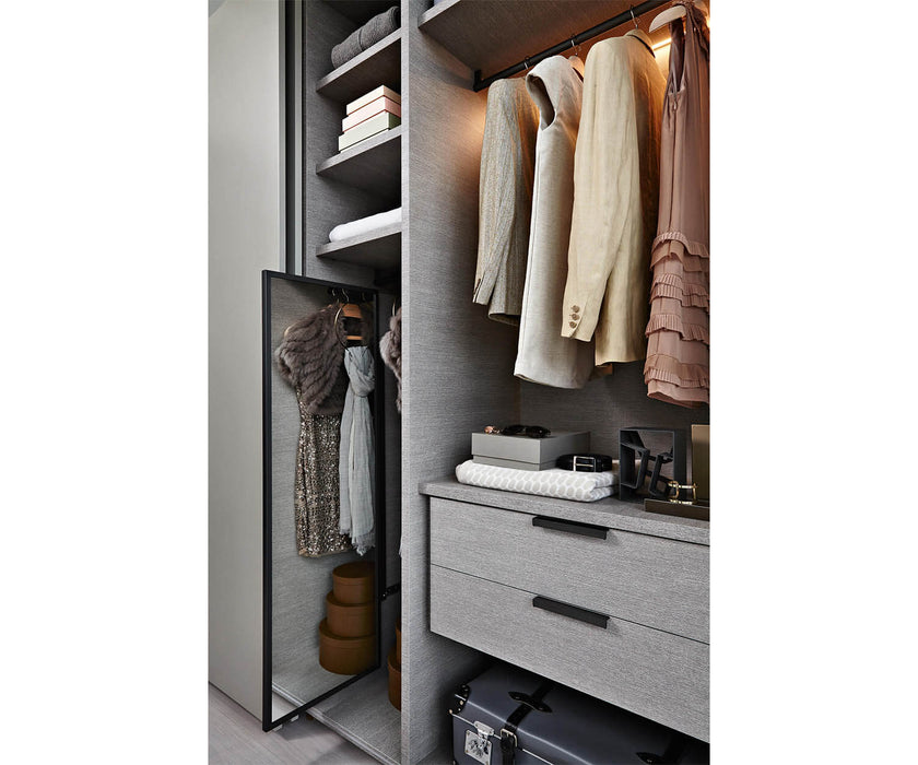 High End Gliss Master-A Filo Closet by Molteni&C Casa Design Group