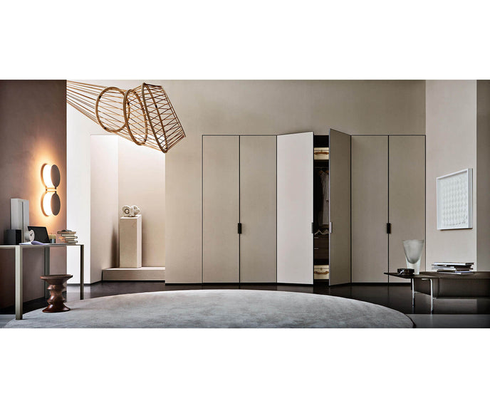 High End Gliss Master-Plaster Closet by Molteni&C Casa Design Group