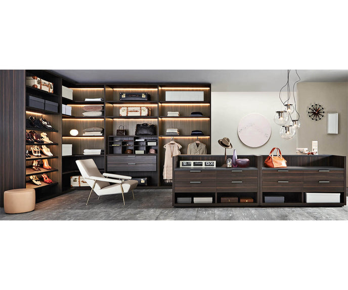 High End Gliss Master Walk-in Closet by Molteni&C Casa Design Group