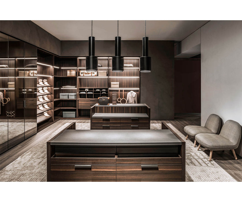High End Gliss Walk-in Closet by Molteni&C Casa Design Group
