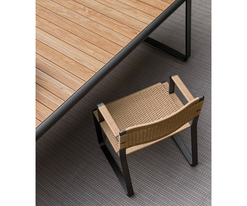 High End Golden Gate Outdoor Dining Table by Molteni&C Casa Design Group