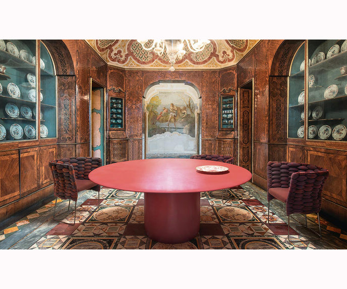 Modern Gon Dining Table by Paola Lenti - Elegant Design for Dining Spaces | Casa Design Group