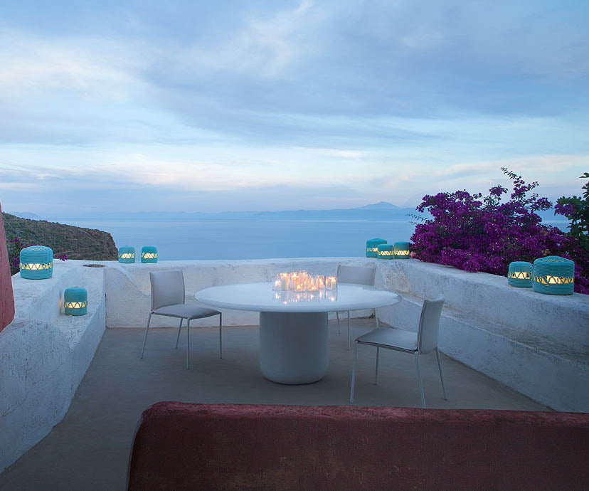 Gon Outdoor Dining Table by Paola Lenti - Elegant Stainless Steel Design for Any Spaces | Casa Design Group
