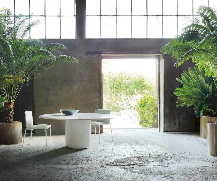 Gon Outdoor Dining Table by Paola Lenti - Elegant Stainless Steel Design for Any Spaces | Casa Design Group