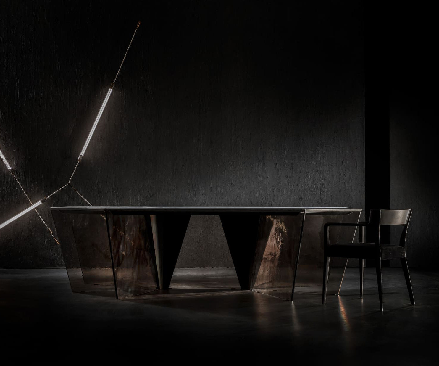 High End Gotham Dining Table by Henge Casa Design Group