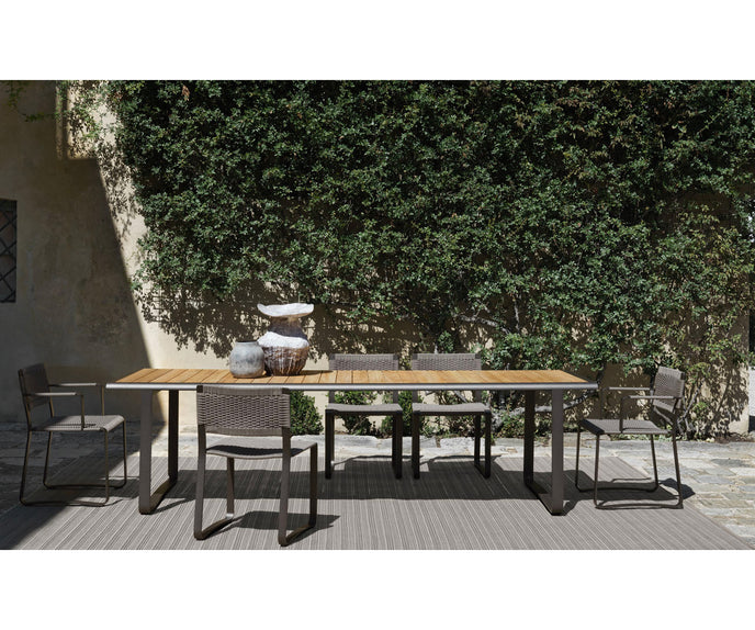 High End Green Point Outdoor Chair by Molteni&C Casa Design Group
