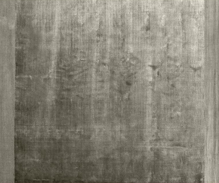High End Hem Rug by Molteni&C Casa Design Group