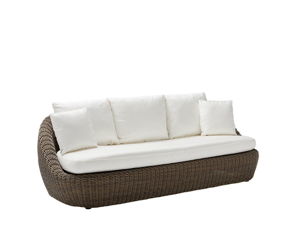 High End Heritage Curved 3 Seater Sofa by Point 1920 Casa Design Group