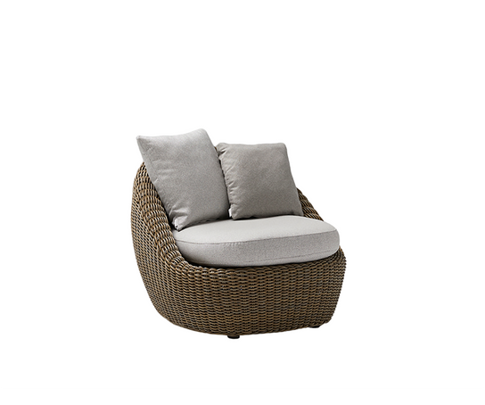 High End Heritage Curved Lounge Chair by Point 1920 Casa Design Group
