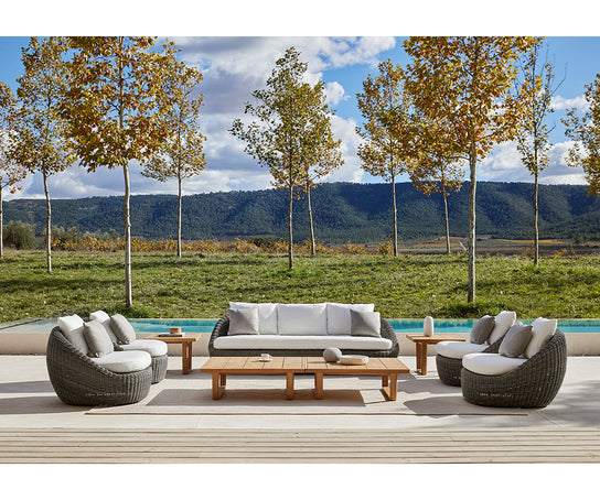 High End Heritage Curved Lounge Chair by Point 1920 Casa Design Group