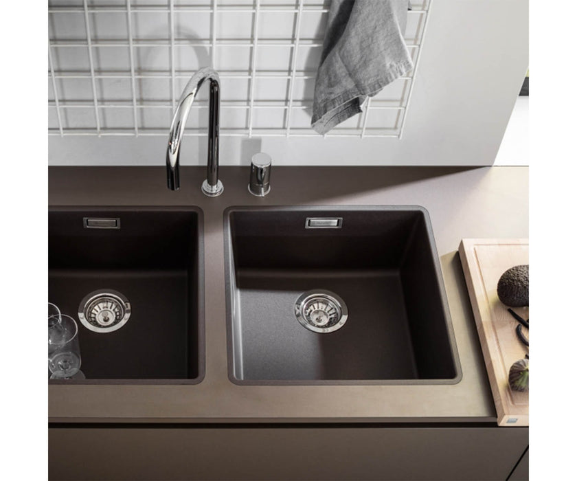 High End Hi- Line 6 Kitchen by Molteni&C Dada Kitchens Casa Design Group