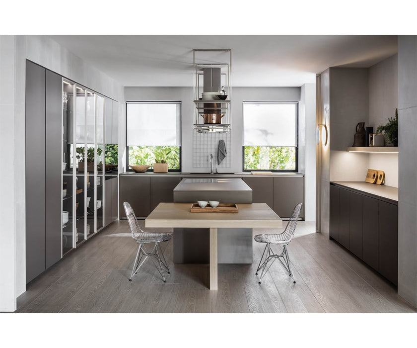 High End Hi- Line 6 Kitchen by Molteni&C Dada Kitchens Casa Design Group