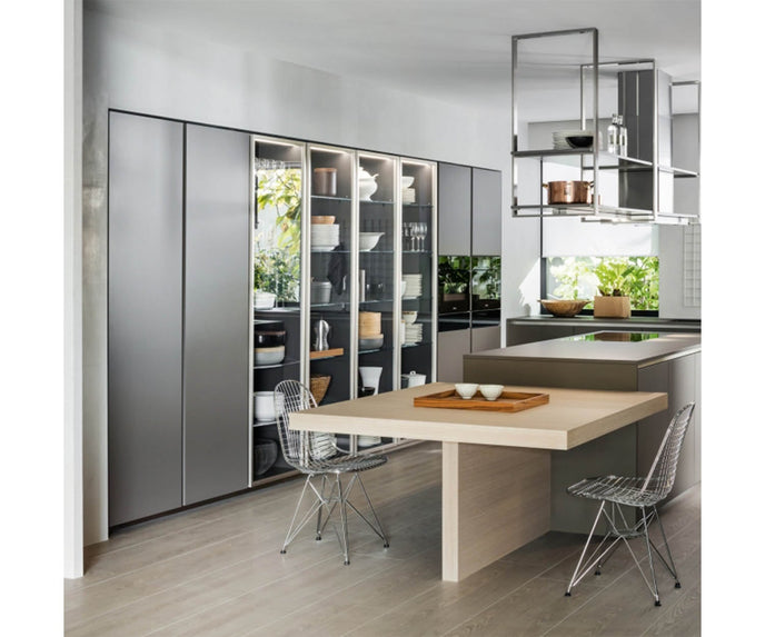 High End Hi- Line 6 Kitchen by Molteni&C Dada Kitchens Casa Design Group