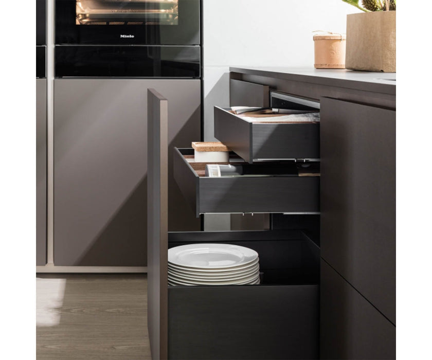 High End Hi- Line 6 Kitchen by Molteni&C Dada Kitchens Casa Design Group