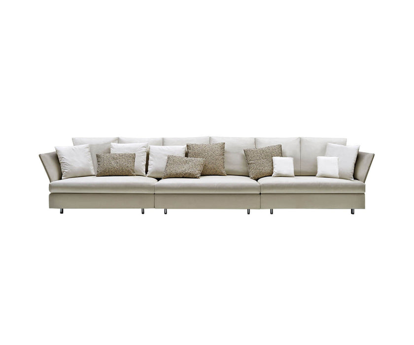 Holiday Sofa by Molteni&C Casa Design  Group
