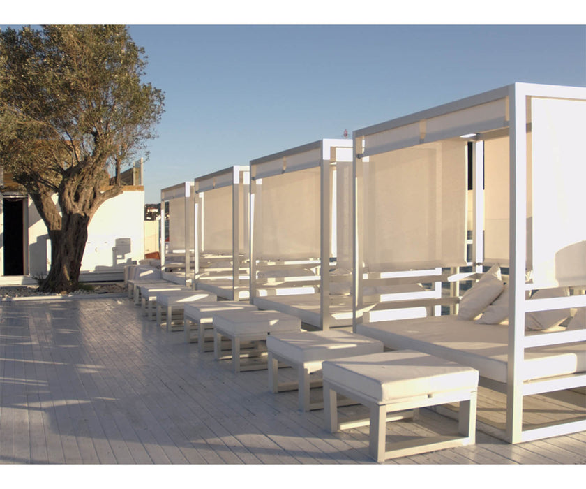 High end Raised Reclining Daybed by Gandia Blasco Casa Design