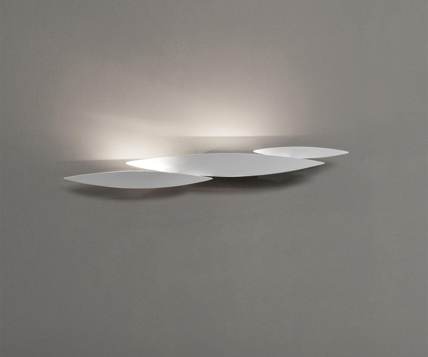 High end I Lucci Argentati Wall Sconce by Terzani Casa Design