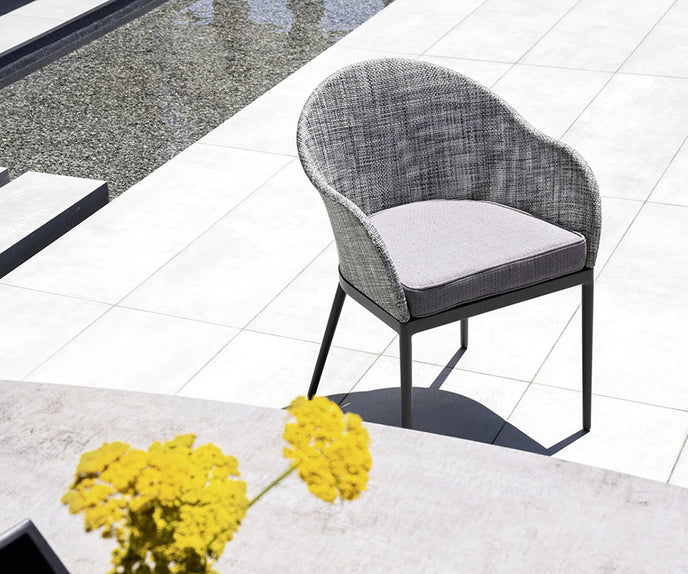 Clever Bucket Armchair Varaschin