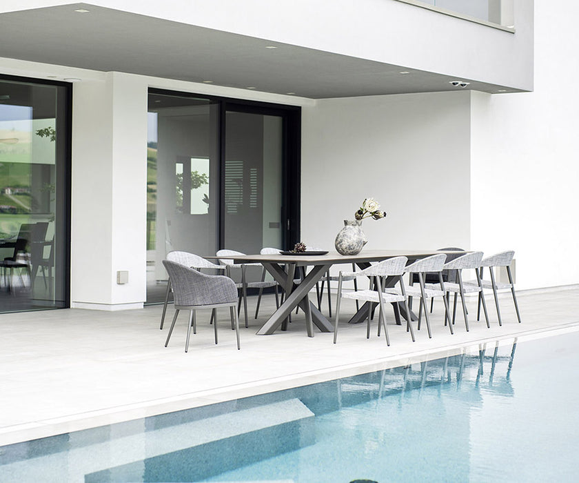Clever Bucket Armchair Varaschin