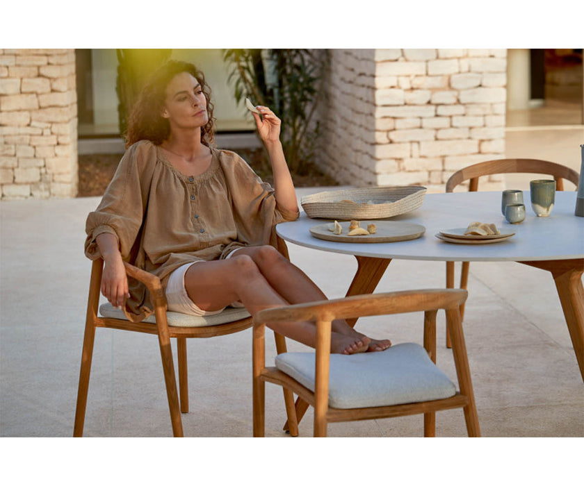 Solid Dining Armchair Manutti