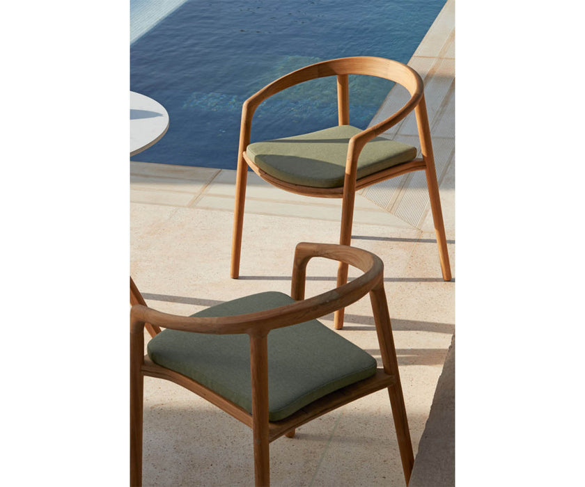 Solid Dining Armchair Manutti