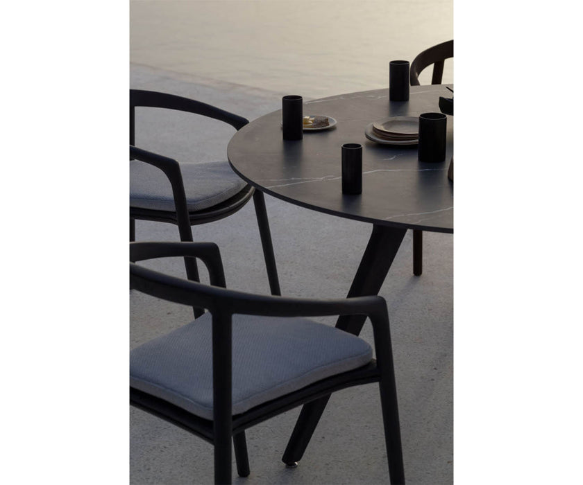 Solid Dining Armchair Manutti