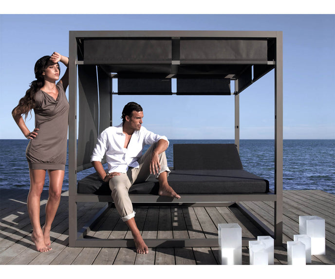 High end Raised Reclining Daybed by Gandia Blasco Casa Design
