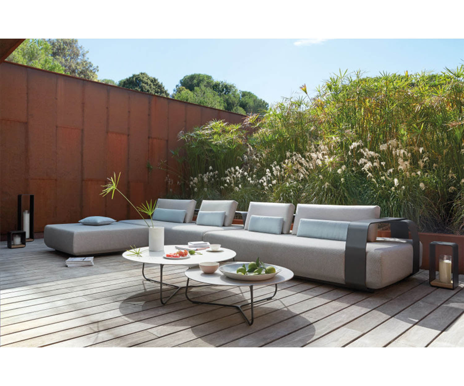 Kumo Concept 4 Sectional Manutti