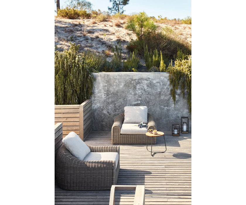 River 1S Armchair Manutti