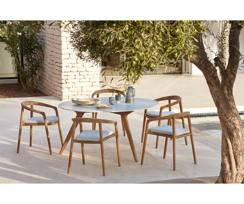 Solid Dining Armchair Manutti