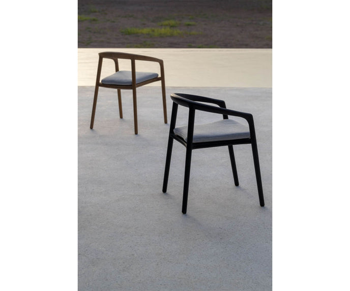 Solid Dining Armchair Manutti