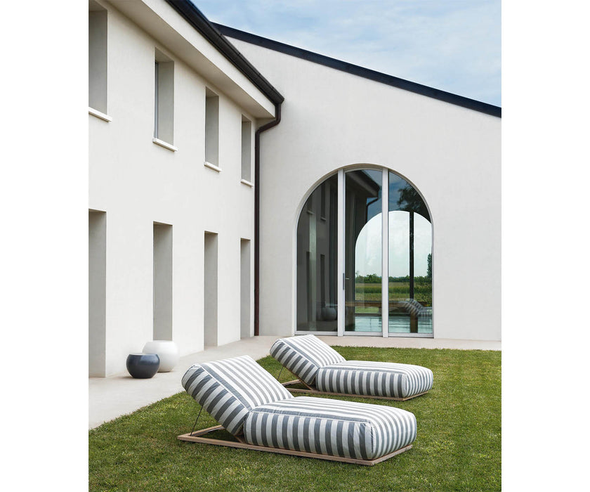 Claud Lounge Bed Meridiani