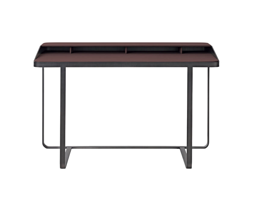 High end Twain Desk by Frag Casa Design