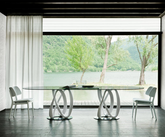 Infinity Dining Table Porada