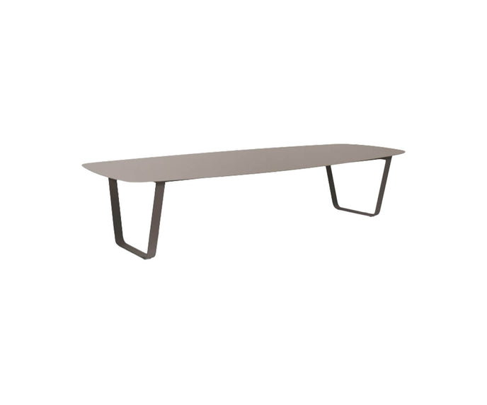 Air Dining Table | Manutti 